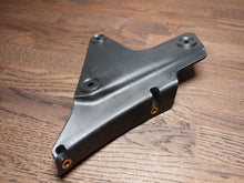 Load image into Gallery viewer, 8A0807194 - Retainer / bracket for rear bumper